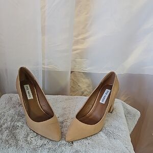 Steve Madden Beige Women's Heels